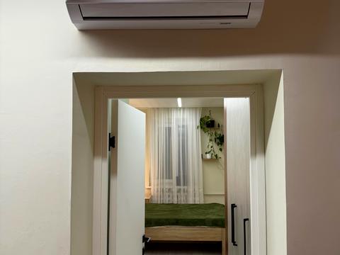 квартира за адресою Набережно-Хрещатицька вул., 35