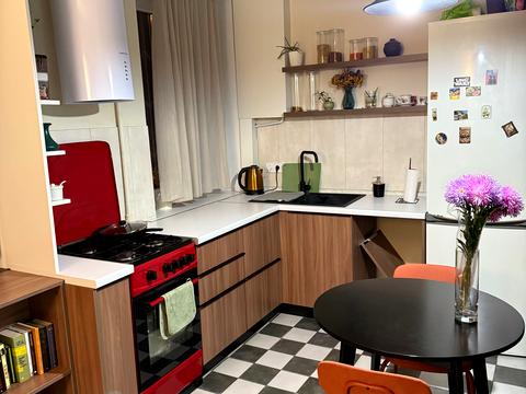 квартира за адресою Набережно-Хрещатицька вул., 35