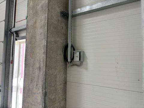 коммерческая по адресу с. Малехов, Киевская ул., 25