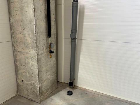 коммерческая по адресу с. Малехов, Киевская ул., 25