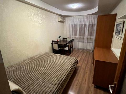 квартира за адресою Велика Васильківська вул. (Червоноармійська), 102