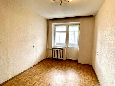 квартира за адресою Космонавтів вул., 152