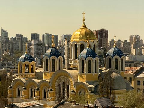 коммерческая по адресу Богдана Хмельницкого ул., 19-21