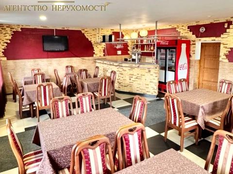 комерційна за адресою Привокзальна площа, 4