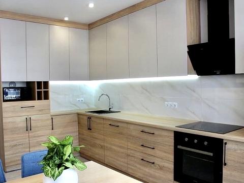 квартира за адресою Київ, Драгоманова вул., 10