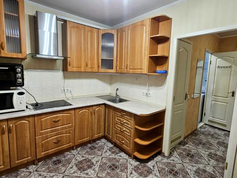 квартира по адресу Червоной Калины просп. (Владимира Маяковского), 2-А