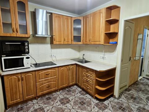 квартира по адресу Червоной Калины просп. (Владимира Маяковского), 2-А