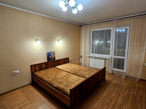 квартира по адресу Червоной Калины просп. (Владимира Маяковского), 2-А