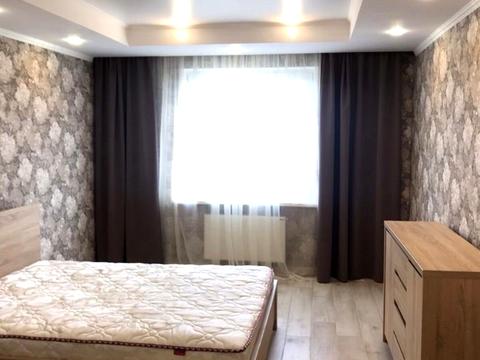 квартира по адресу Академика Глушкова просп., 9-Є