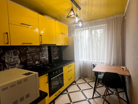 квартира за адресою Володимира Великого вул. (Мелешкіна), 37б