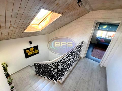 будинок за адресою Світла вул.