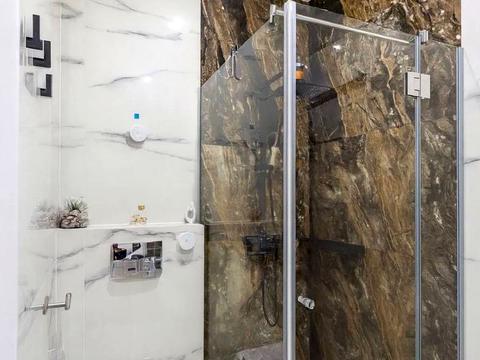 квартира за адресою с. Гатне, Покровська вул. (Радянська), 2/2