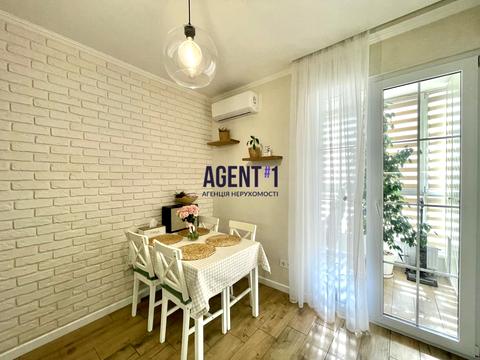 квартира за адресою Героїв Небесної Сотні просп., 26/8