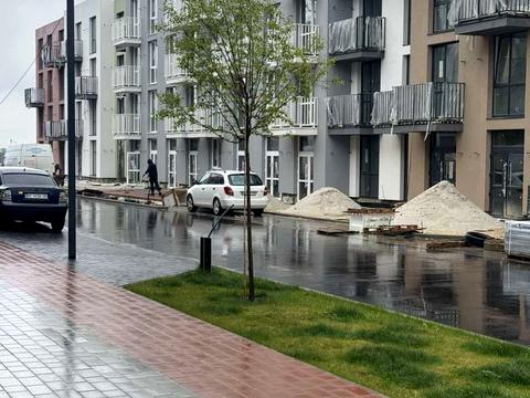 комерційна за адресою Зелена бічна, 2