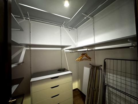 квартира за адресою Під Голоском вул., 8