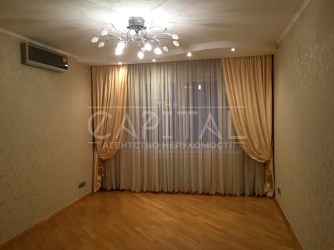 квартира за адресою Феодосійський пров., 14-А