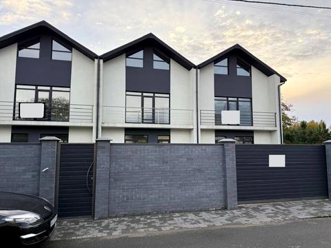 будинок за адресою східно-дальній-5