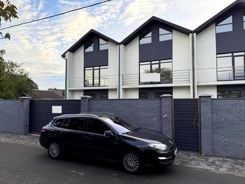 будинок за адресою східно-дальній-5