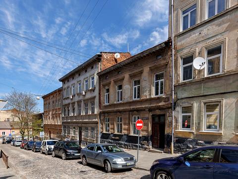 будинок за адресою Шумлянських вул. (Івана Сєченова), 15