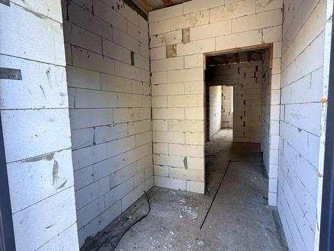 будинок за адресою Успішна, 23