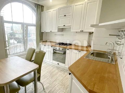 квартира за адресою Дмитра Луценка вул. (Крейсера "Аврора"), 12