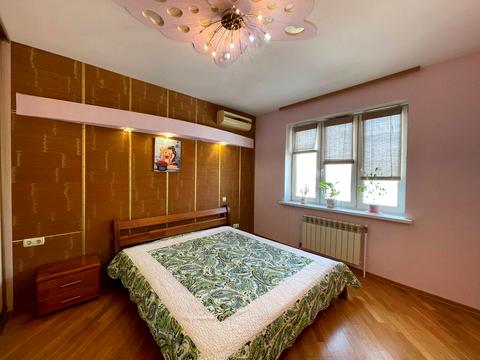 квартира за адресою Дніпровська набережна вул., 19