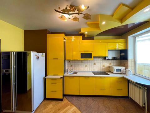 квартира за адресою Дніпровська набережна вул., 19