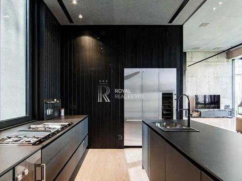 будинок за адресою Центральна вул.