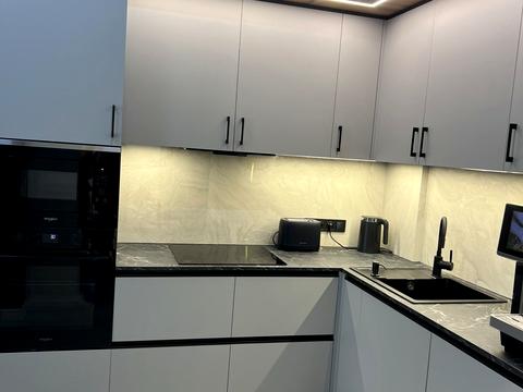 квартира за адресою Космонавтів просп., 49