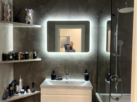 квартира за адресою Космонавтів просп., 49