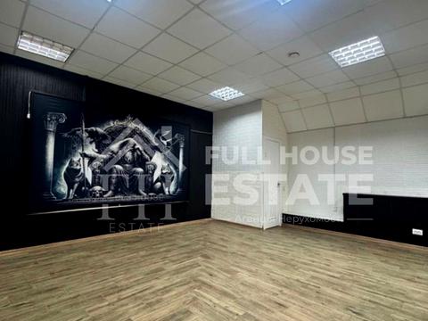 комерційна за адресою Придорожна вул., 2