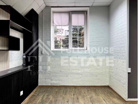 комерційна за адресою Придорожна вул., 2