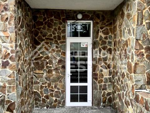 комерційна за адресою Придорожна вул., 2