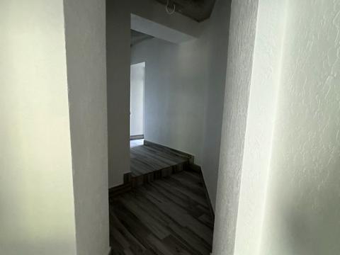 комерційна за адресою Приозерна вул., 28