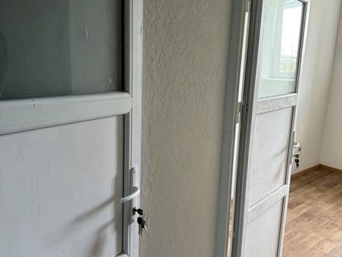 комерційна за адресою Приозерна вул., 28