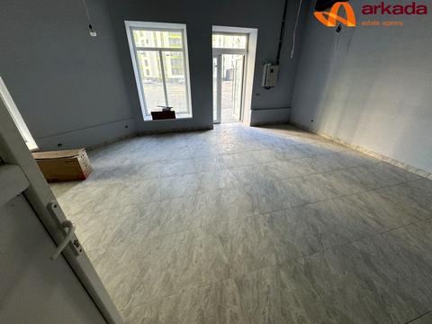 комерційна за адресою Приозерна вул., 28