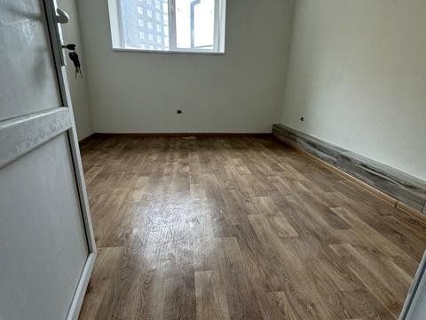 комерційна за адресою Приозерна вул., 28