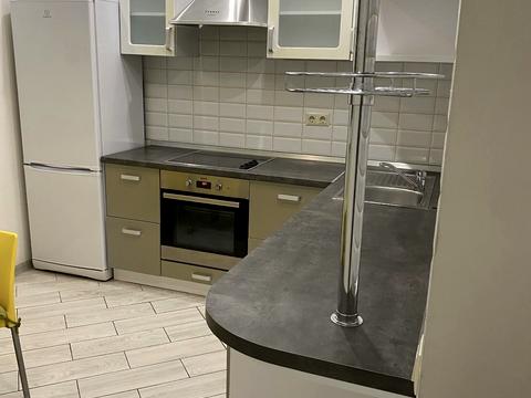 квартира по адресу Василия Симоненко ул., 5