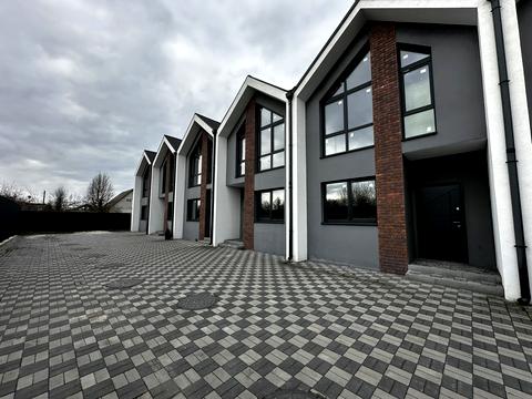 будинок за адресою с. Хотянівка, Молодіжна вул., 2