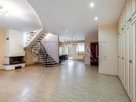 будинок за адресою Лісова вул.