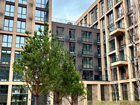 квартира за адресою Салютна вул., (Будинок 04701-04702)