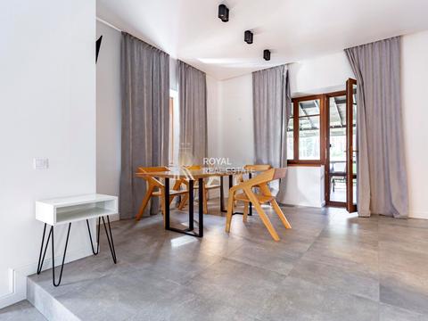 будинок за адресою с. Мощун, Сонячна