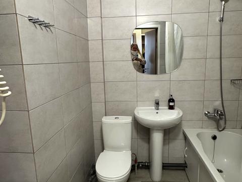 квартира за адресою Михайла Грушевського вул., 30в