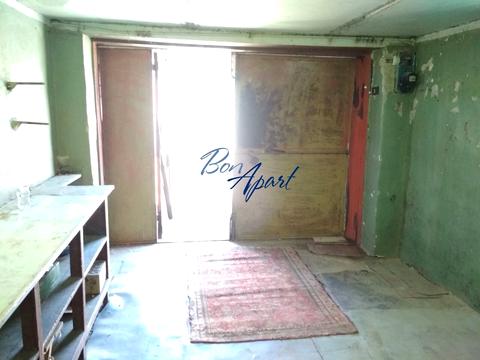 комерційна за адресою Товарна вул., 10