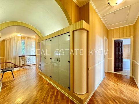 коммерческая по адресу Менделєєва ул., 41