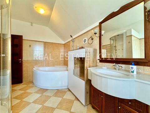 коммерческая по адресу Менделєєва ул., 41