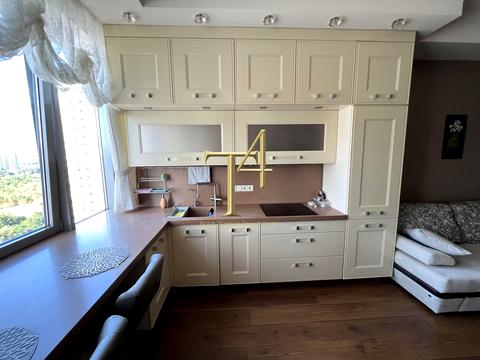 квартира по адресу Днепровская набережная ул., 14