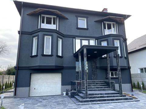 будинок за адресою Сергія Колоса вул. (Леніна), 131
