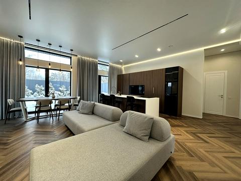 будинок за адресою Київська