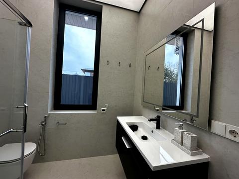 будинок за адресою Київська